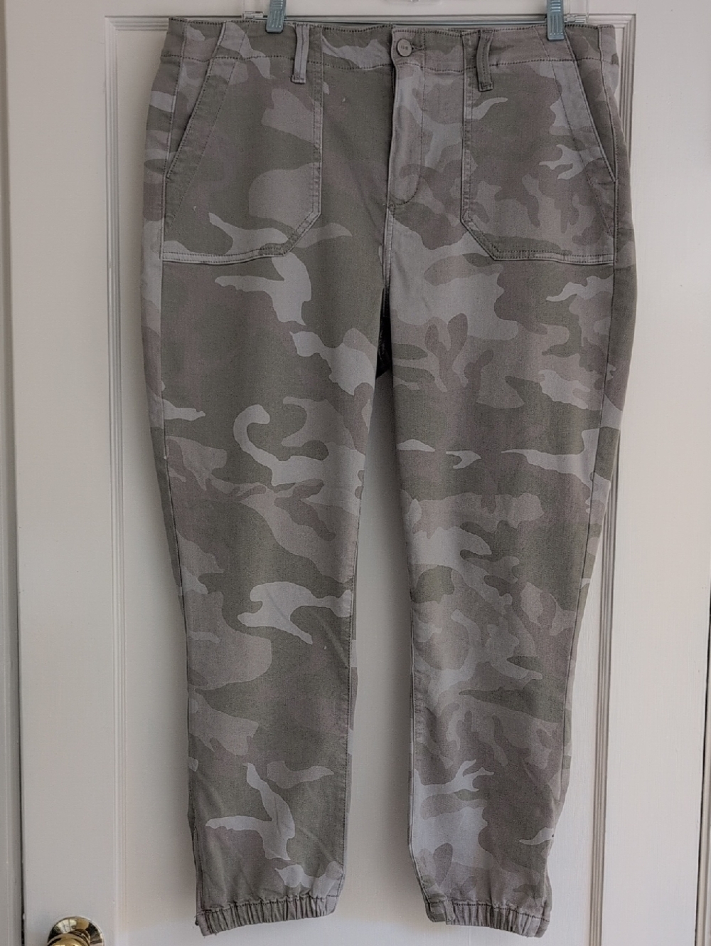 PAIGE Women's Mayslie Jogger in Camo - 32